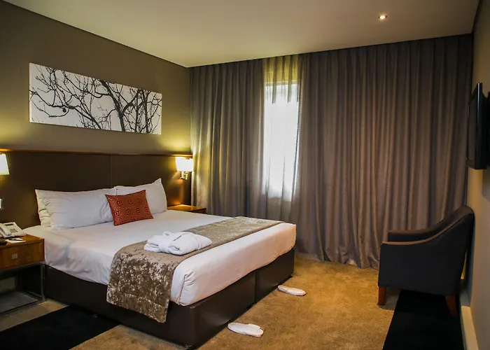 Rainbow Towers Hotel & Conference Centre